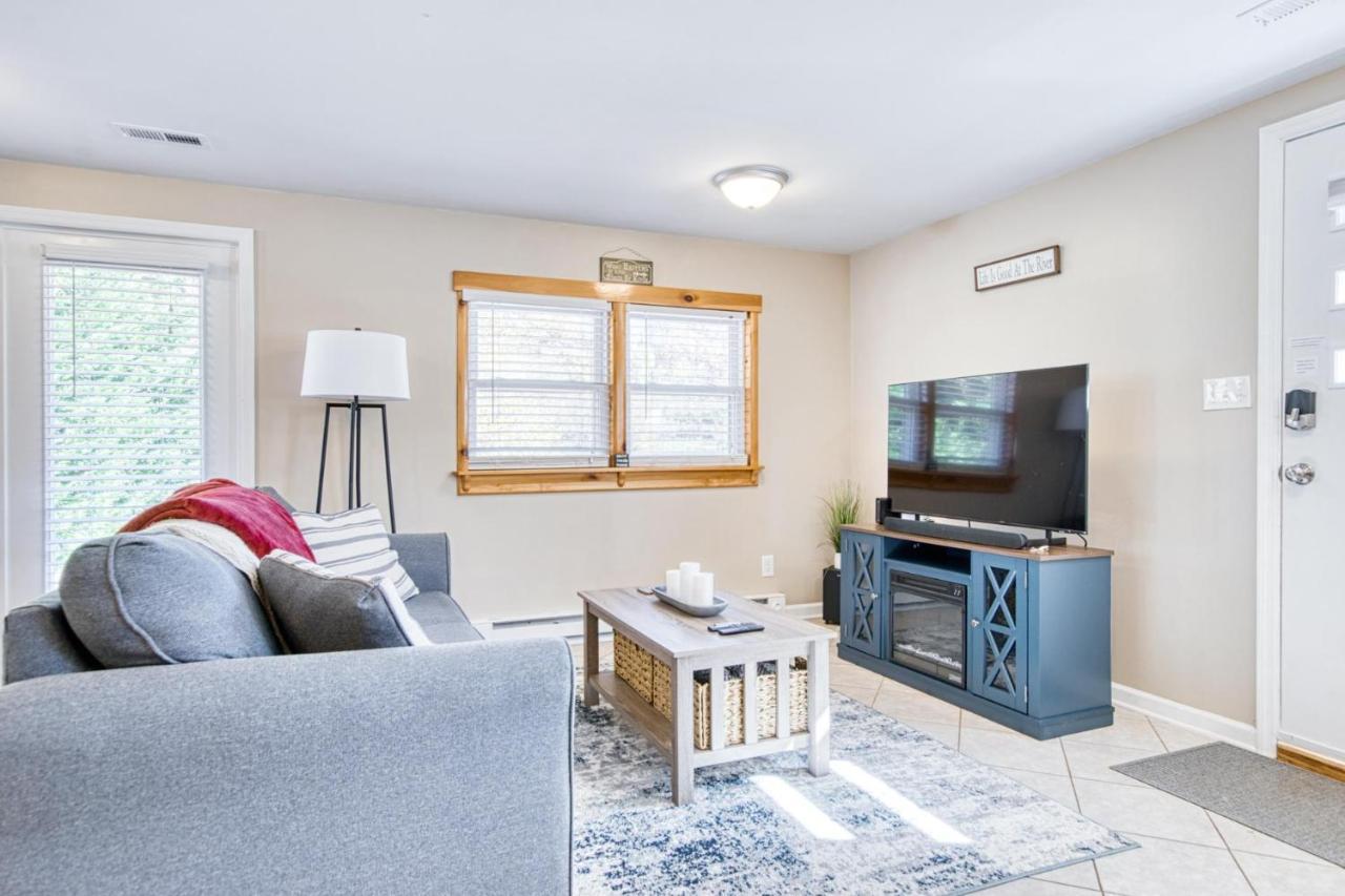 House On The New River, 3Br, 20 Minutes From Vt Radford Exterior photo